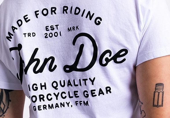 JOHN DOE T-shirt JD LETTERING WHITE
