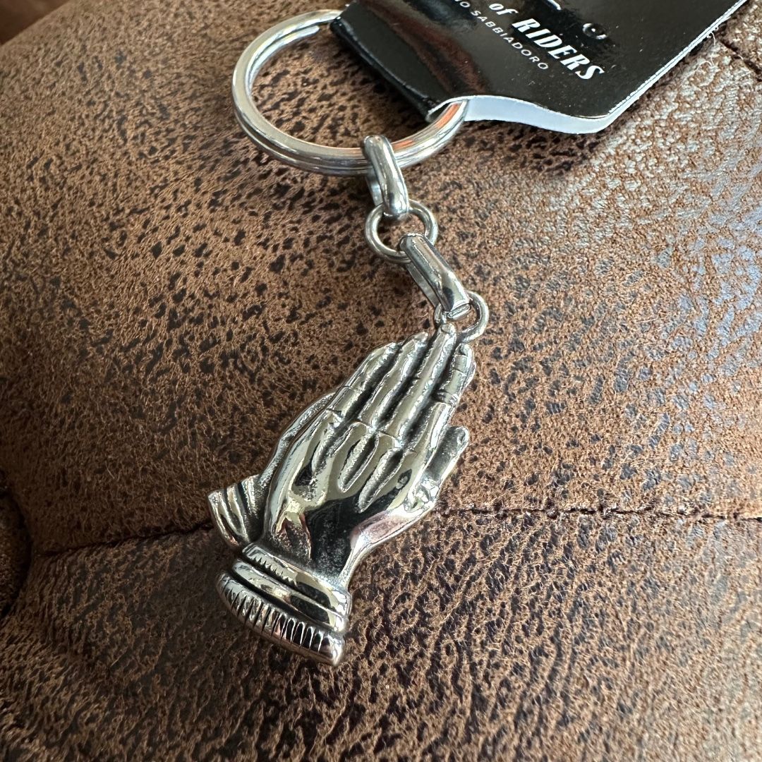 HOUSE OF RIDERS Keychain - Praying Hands