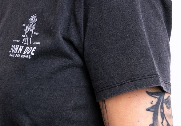 JOHN DOE T-shirt ROSE FADE OUT